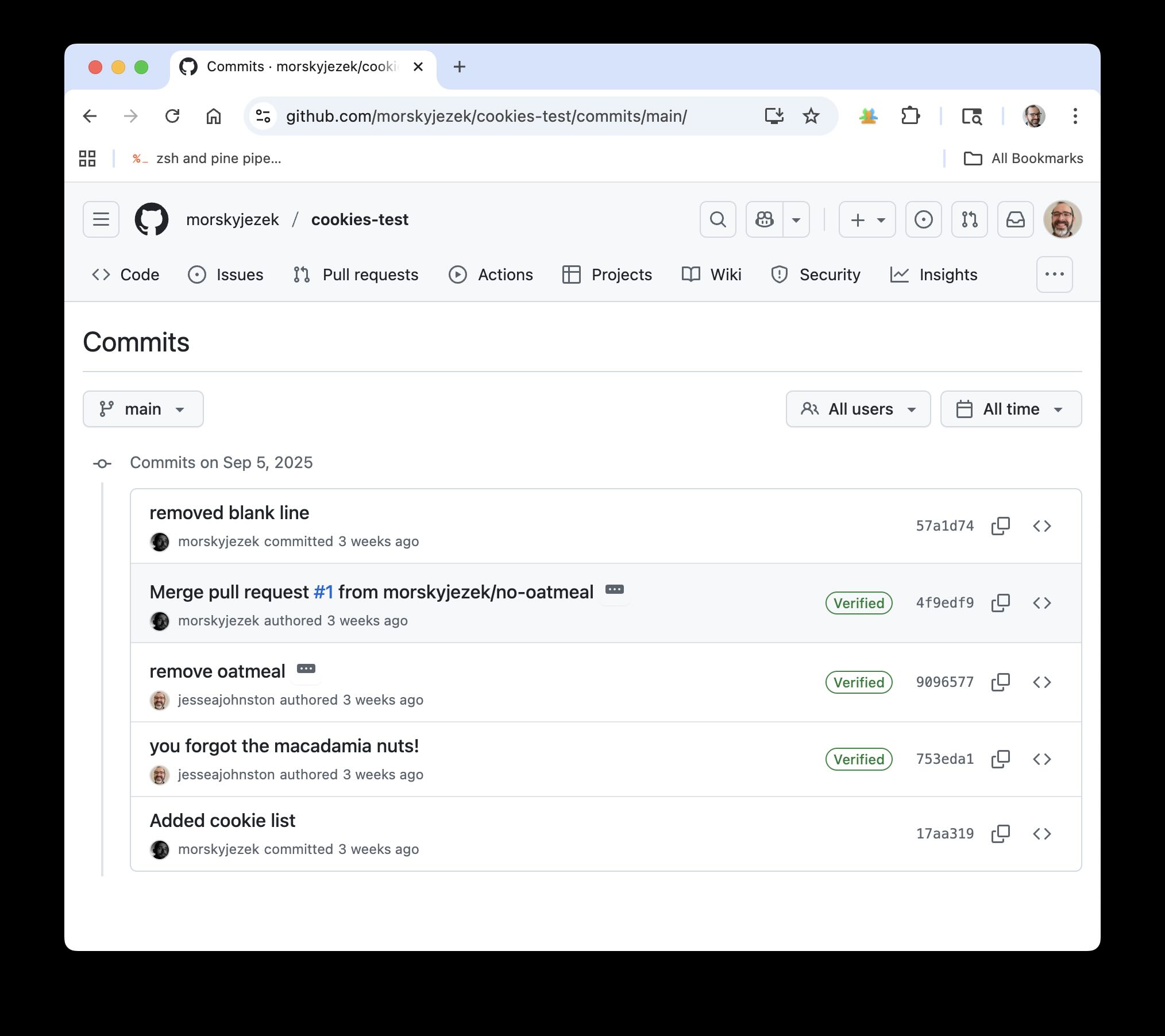 Viewing the basic collaboration workflow in GitHub commit history